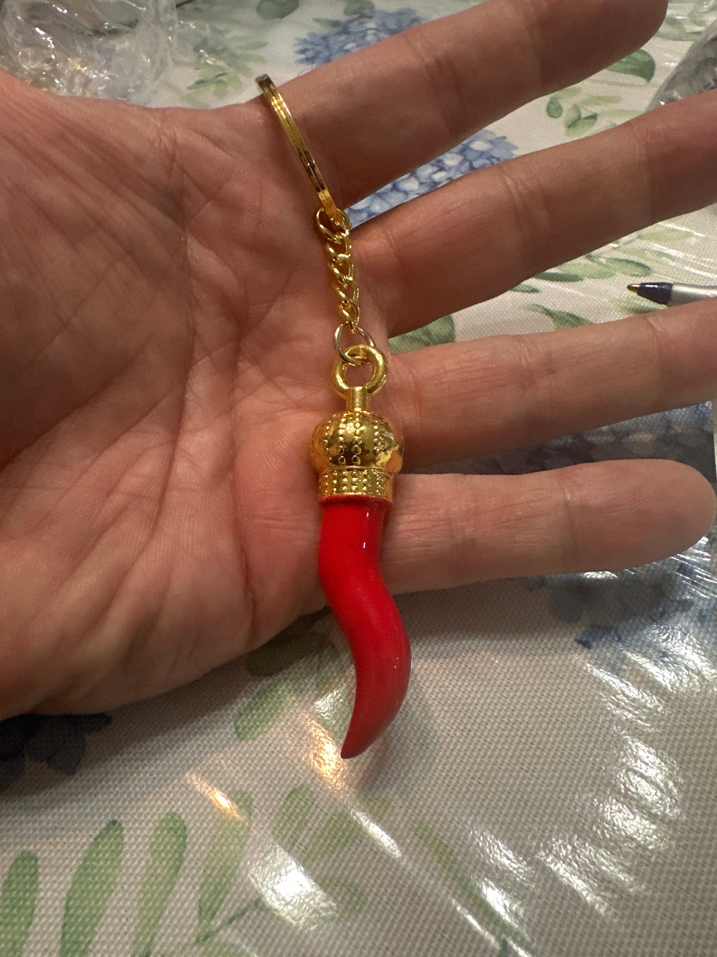 Italian Horn Keychain – Red with Gold Chain & Key Ringl