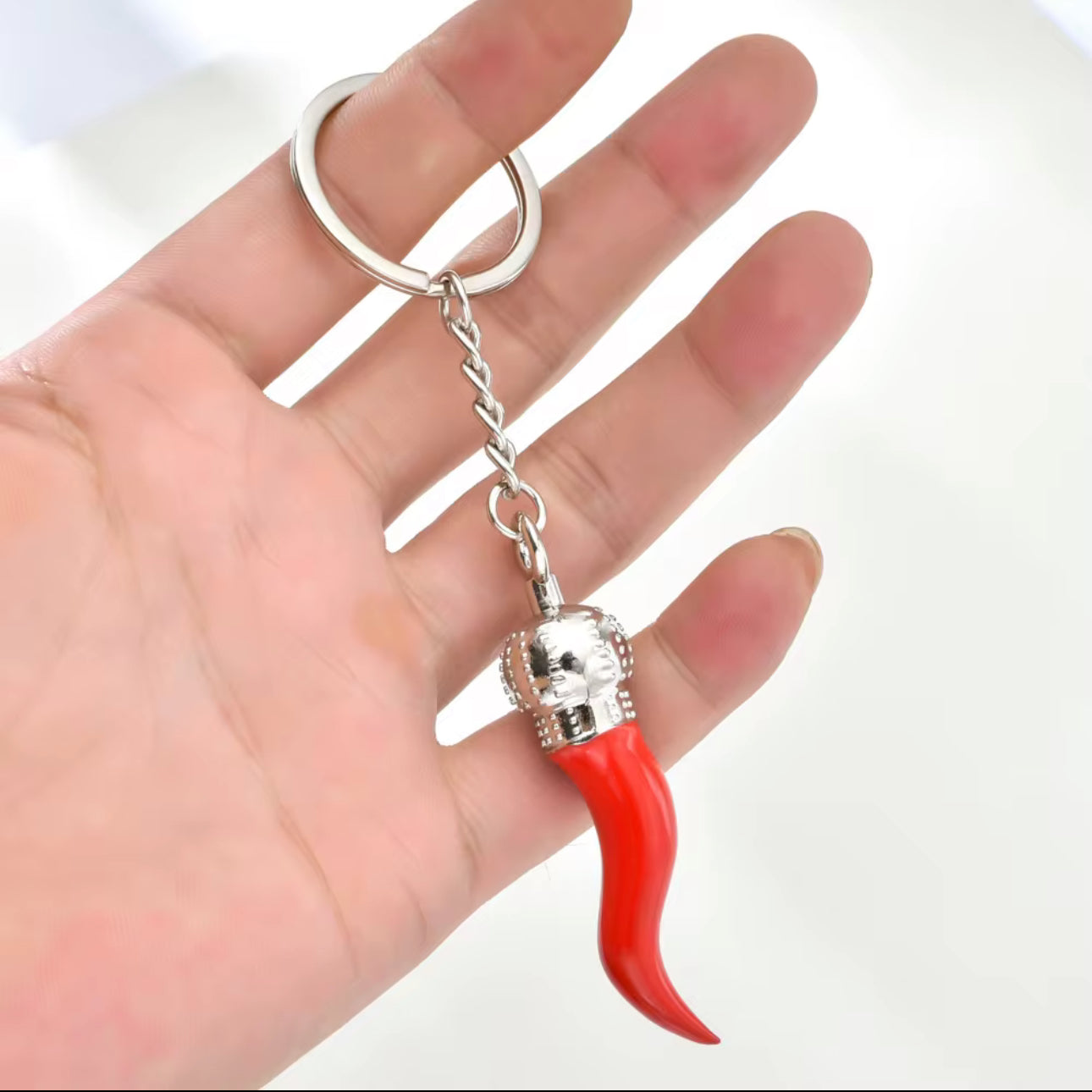 Italian Horn Keychain – Red with Silver Chain & Key Ringl